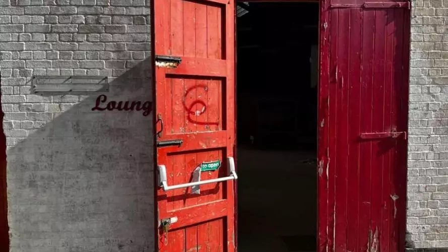 discontinued exhibition by celine denis 1